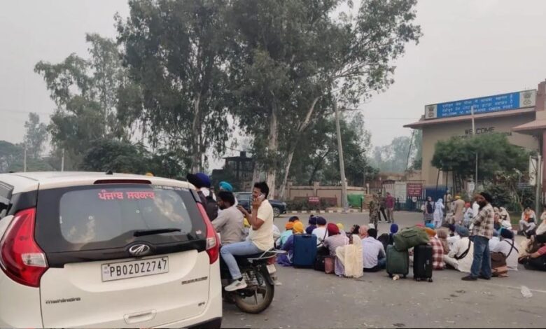 पाकिस्तान ने 14 हिंदू तीर्थयात्रियों को लौटाया, गुरु नानक देव के जन्मोत्सव में जाने से रोका