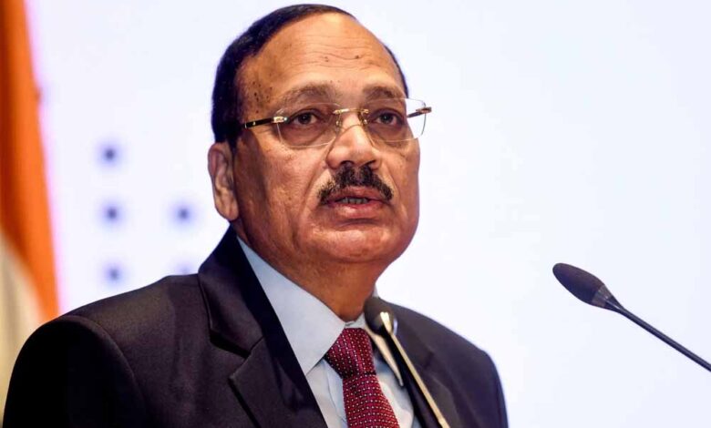 अपने फैसले कम क्यों? विदेशों का हवाला क्यों दें—अगले CJI सूर्यकांत का बड़ा बयान