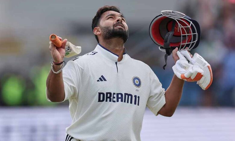 टेस्ट में छाए ऋषभ पंत! सहवाग को पछाड़ बने भारत के नए ‘सिक्सर किंग’