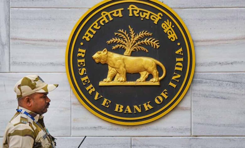 महंगाई में गिरावट के बीच RBI दिसंबर में ब्याज दरों में कटौती कर सकता है: अर्थशास्त्री – Khabar Jagat