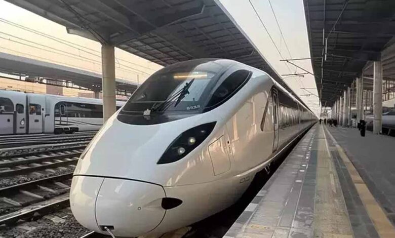 यह ट्रेन नहीं, ‘पुष्पक विमान’ है! 4 घंटे में तय करेगा 1000 किमी और देशों को जोड़ेगा