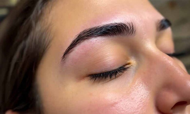ब पार्लर की ज़रूरत नहीं! इस खास जेल से घर बैठे पाएं नेचुरल और परफेक्ट आइब्रो