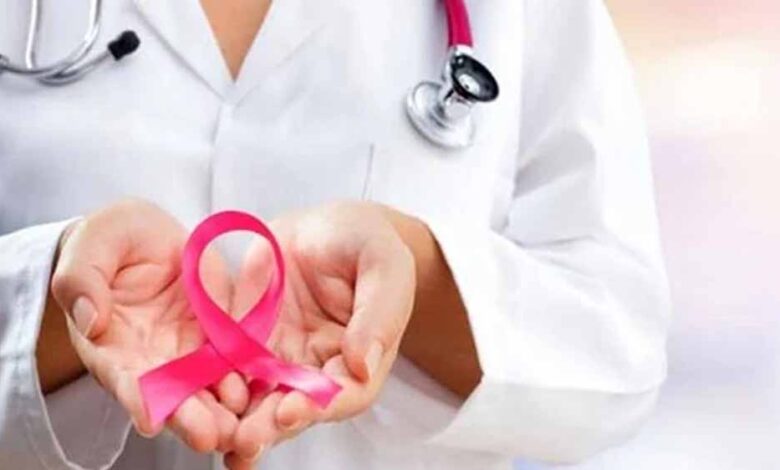 30–40 की उम्र में महिलाओं में कैंसर का खतरा क्यों बढ़ रहा है? जानिए डॉक्टर की राय