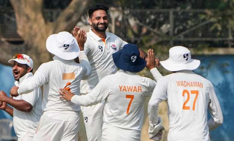 67 साल के इंतजार के बाद जम्मू-कश्मीर रणजी फाइनल में, बंगाल को 6 विकेट से हराया