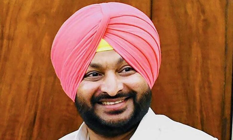 ‘प्रियंका गांधी मेरी लिंचिंग करवाना चाहती थीं?’ — 5 साल पुराने कांड पर सस्पेंस – Khabar Jagat