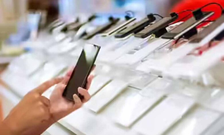IDC की चेतावनी, इस साल स्मार्टफोन बाजार में ऐतिहासिक गिरावट – Khabar Jagat