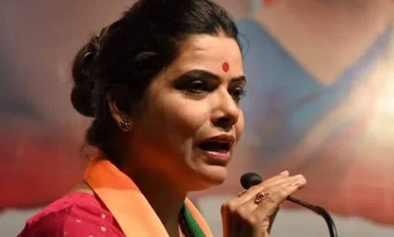 मुंबई में पहली बार बीजेपी का मेयर, रितु तावड़े संभालेंगी पद, शिंदे की शिवसेना को डिप्टी मेयर की जिम्मेदारी