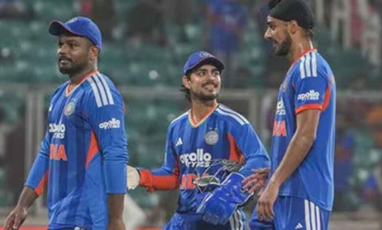 किस्मत ने दिया धोखा! संजू सैमसन की फ्लॉप पारी पर शशि थरूर का तंज, ईशान किशन की जमकर सराहना